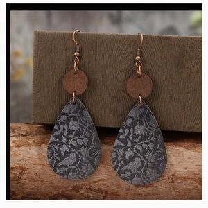 Wood Sparrow & Flower Print Earrings